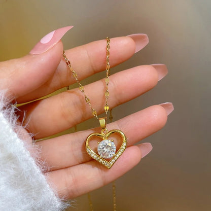 Colar Coração com Pérola em Zircônia